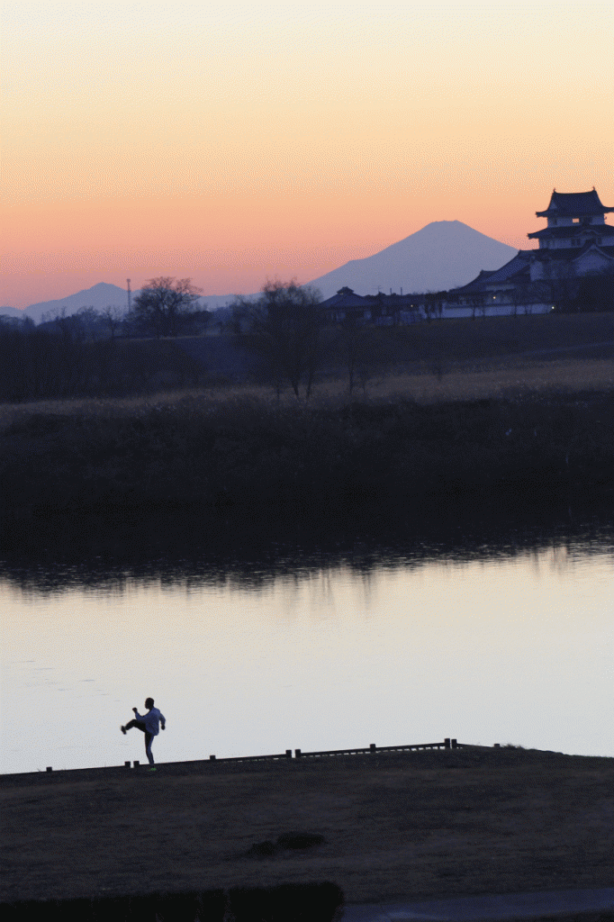 training by the river sunset sekiyado castle and Mt fuji